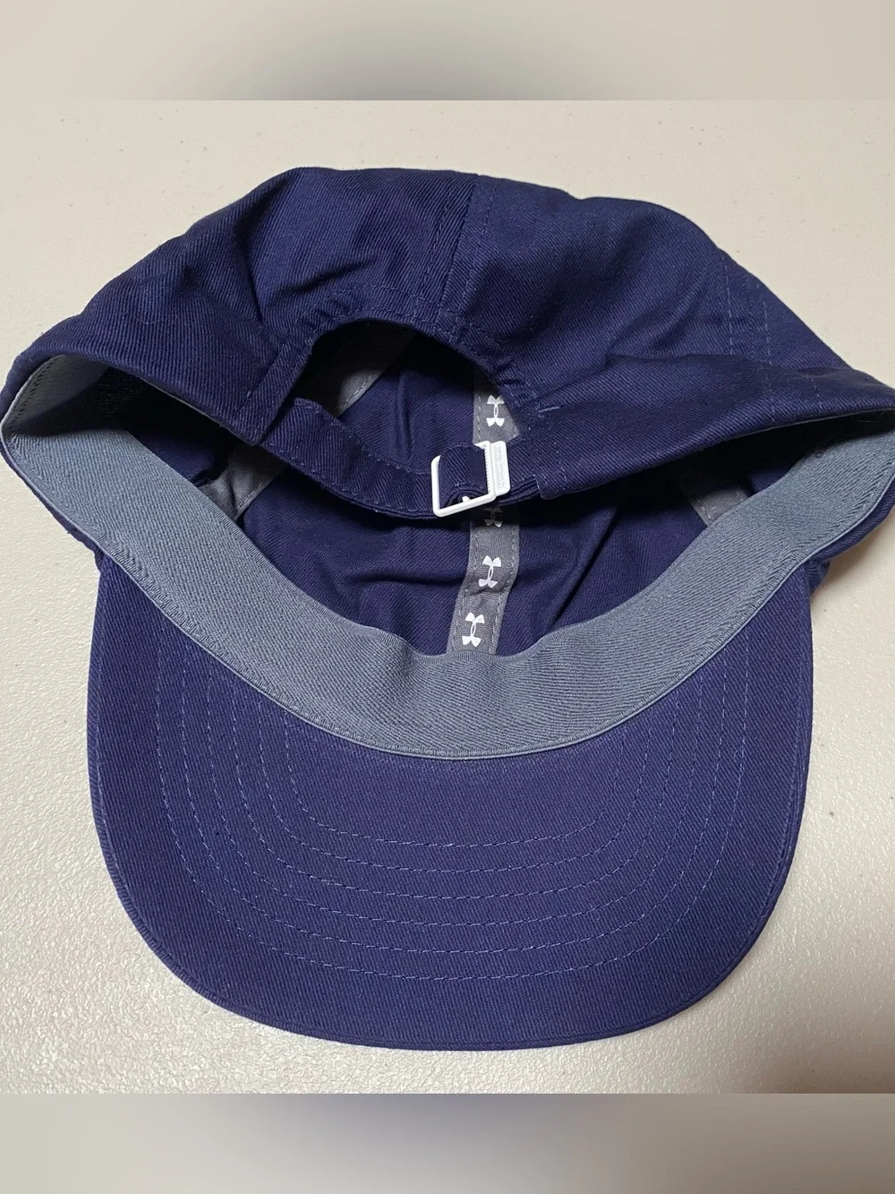 Brand New Under Armour Deep Navy Curved Bill Cap with White Logo Unsex Size